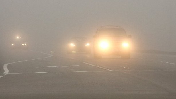 Kako voziti kroz maglu