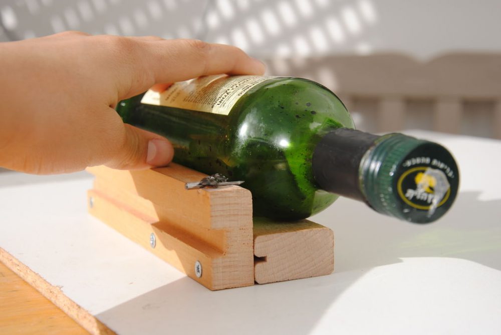 Kako odrezati staklenu bocu