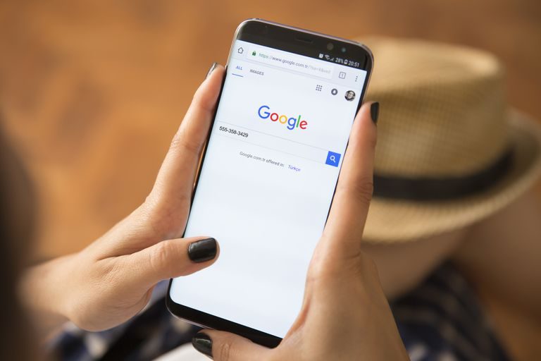 Kako pohraniti kontakte sa Google računa