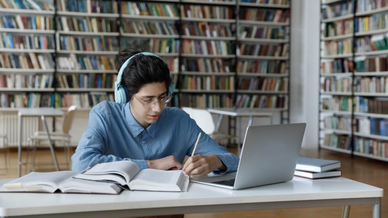 Najbolji laptopi za studente: Pronađite idealan alat za vaše akademsko putovanje